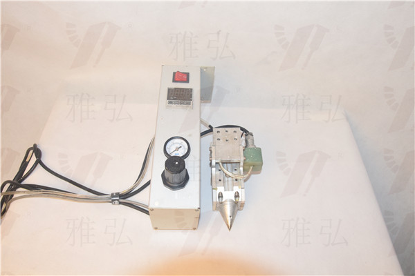 30ml热熔胶控制器平放图